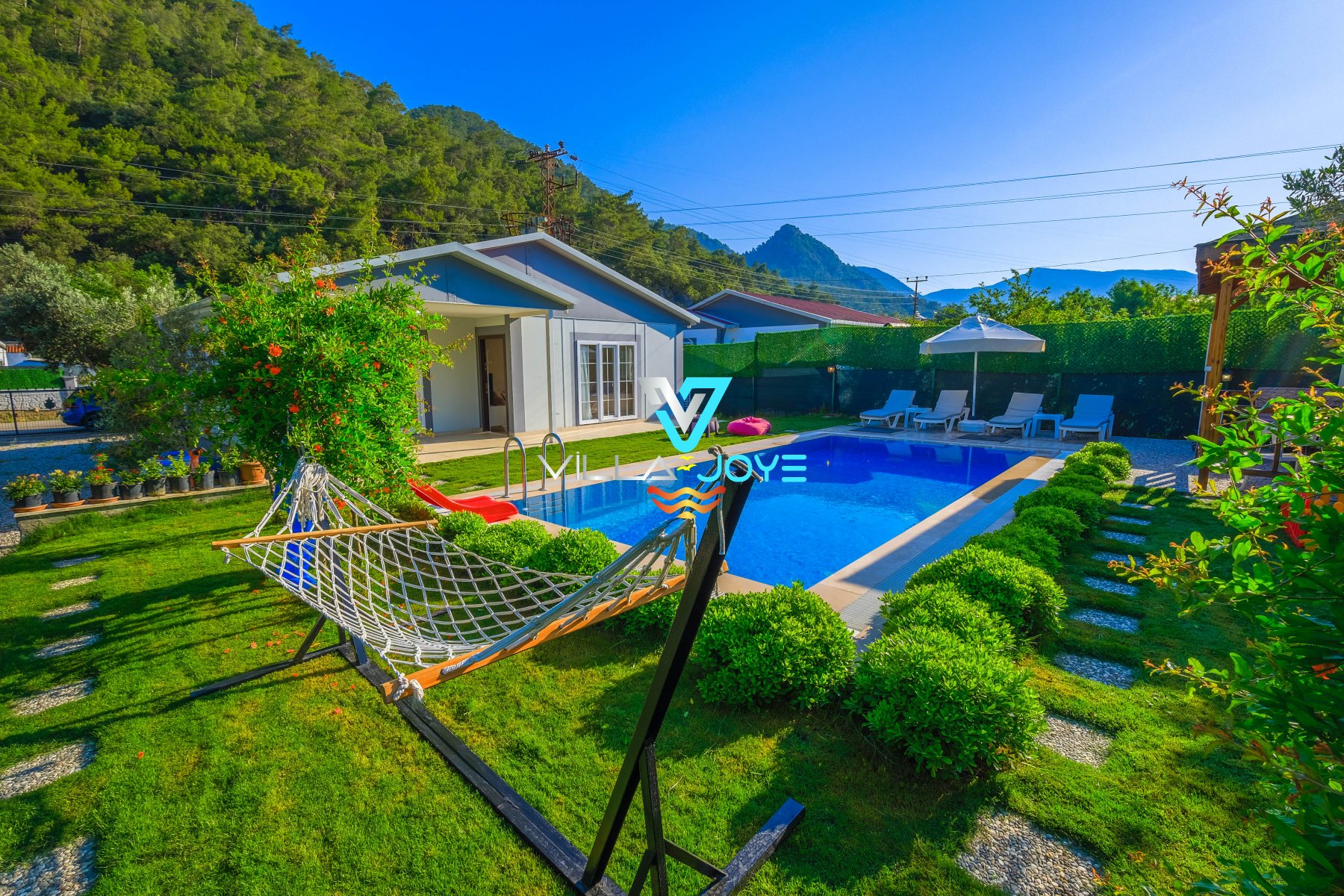 Muğla, Göcek'te, 2 Odalı, 2 Banyolu, 5 Kişiye Kadar Konaklamalı Kiralık Villa - No: 93