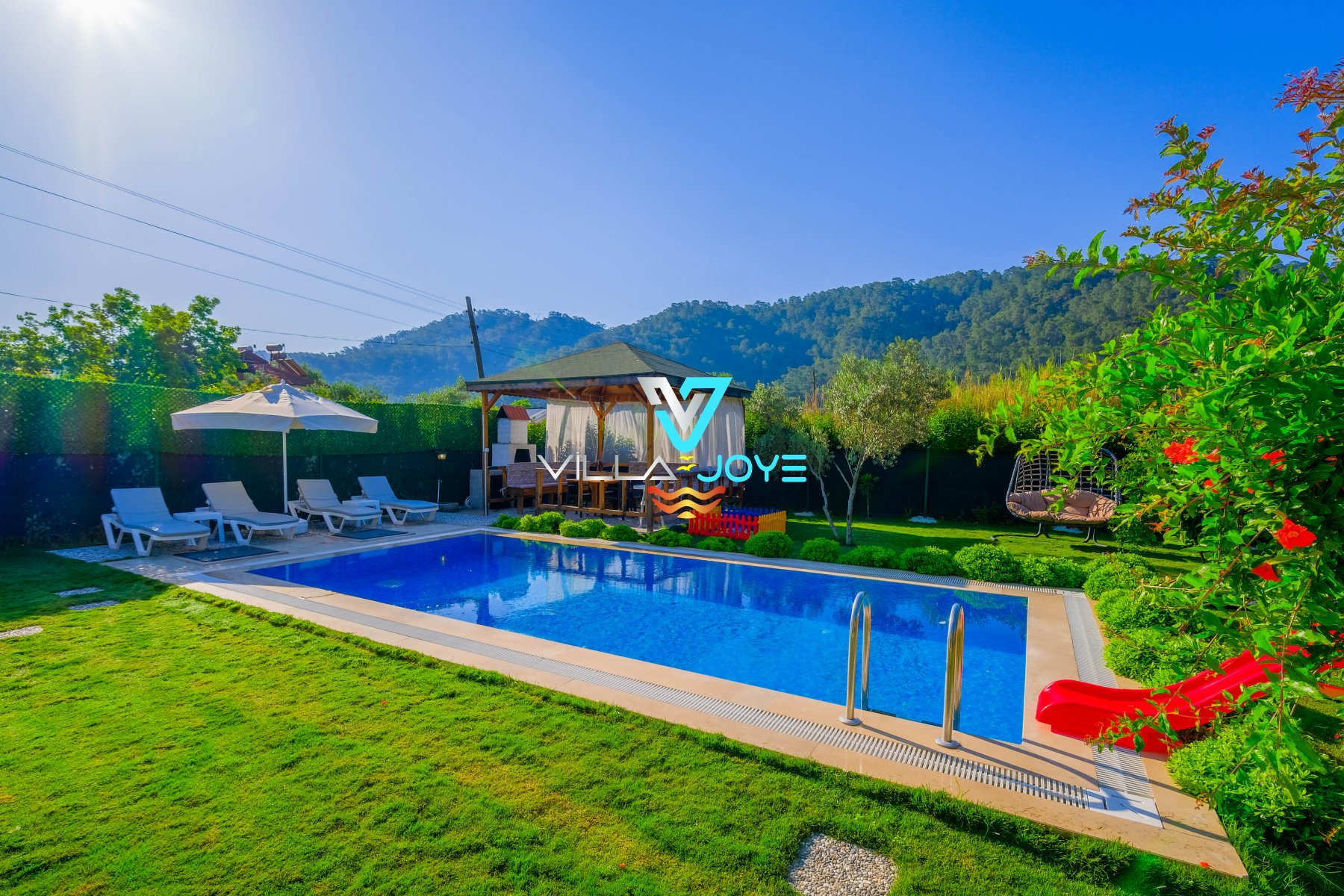 Muğla, Göcek'te, 2 Odalı, 2 Banyolu, 5 Kişiye Kadar Konaklamalı Kiralık Villa - No: 93