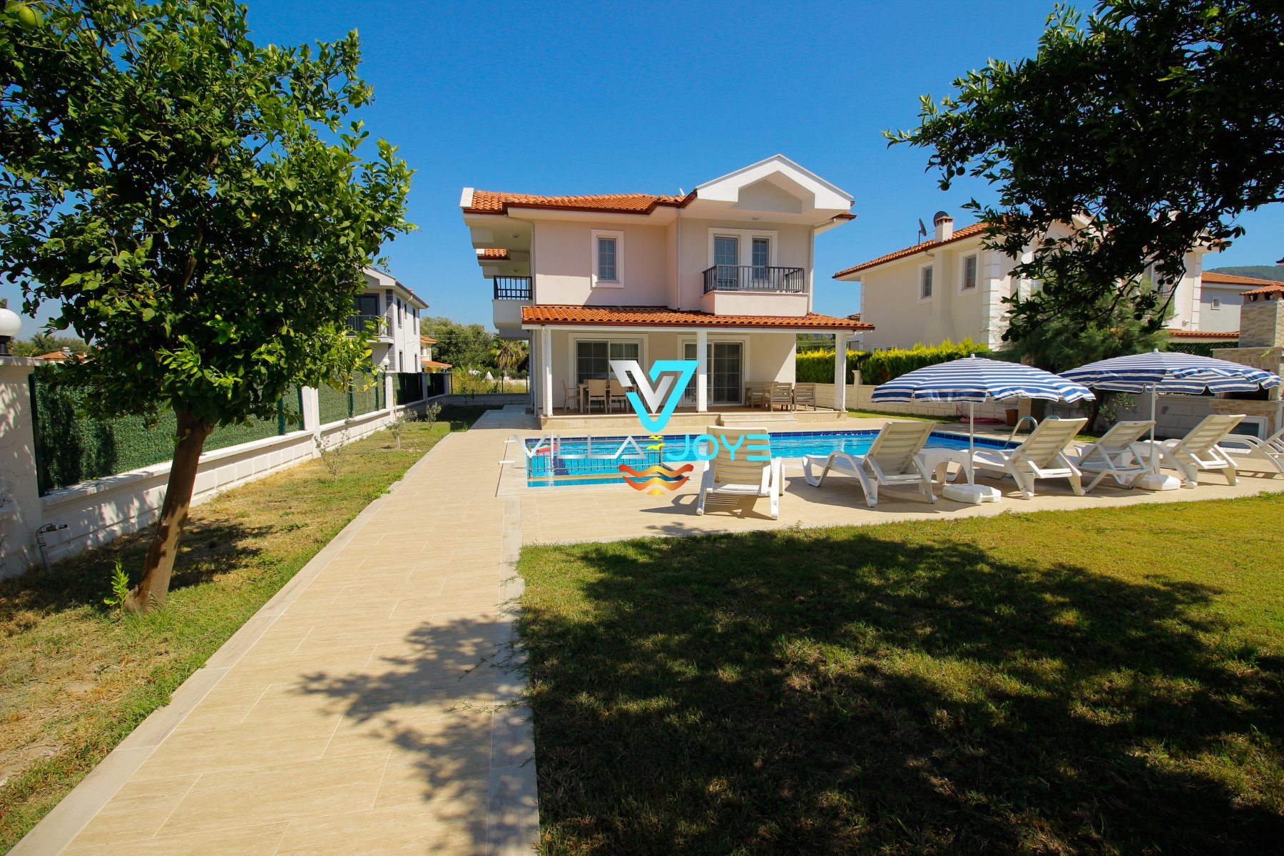 Muğla, Dalyan'da 4 Odalı, 4 Banyolu, 8 Kişiye Kadar Konaklamalı, Kiralık Villa - No: 113