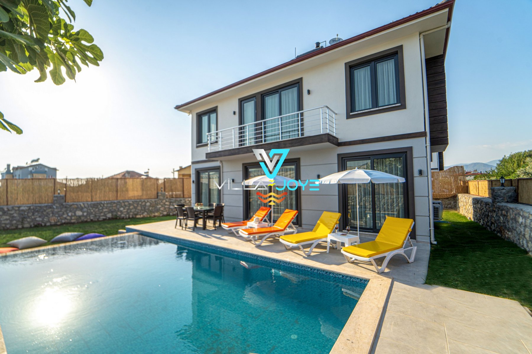 Muğla, Fethiye'de 3 Odalı, 3 Banyolu, 6 Kişiye Kadar Konaklamalı, Kiralık Villa - No: 130-1