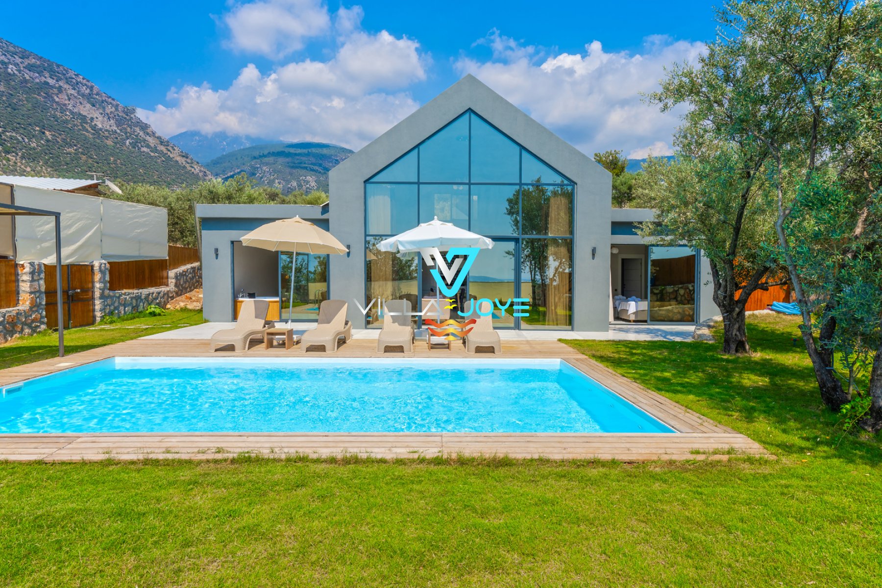 Antalya, Kalkan'da 2 Odalı, 2 Banyolu, 4 Kişiye Kadar Konaklamalı, Kiralık Villa - No: 139