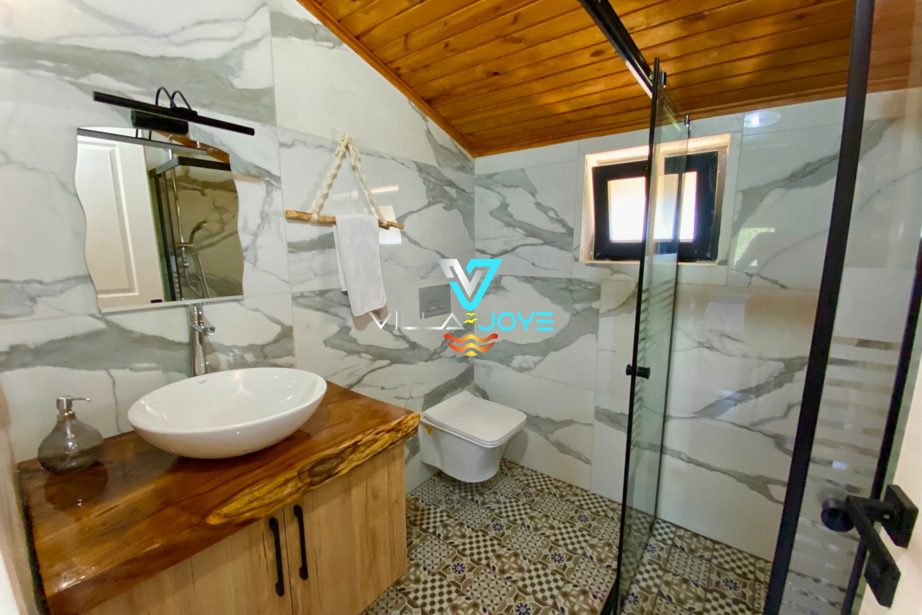 Muğla, Fethiye'de 3 Odalı, 3 Banyolu, 6 Kişiye Kadar Konaklamalı, Kiralık Villa - No: 150