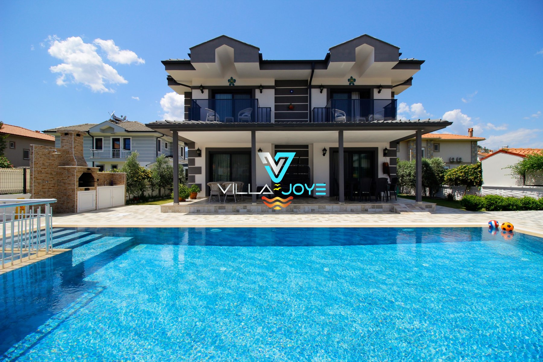 Muğla, Dalyan'da 4 Odalı, 4 Banyolu, 8 Kişiye Kadar Konaklamalı, Kiralık Villa - No: 168