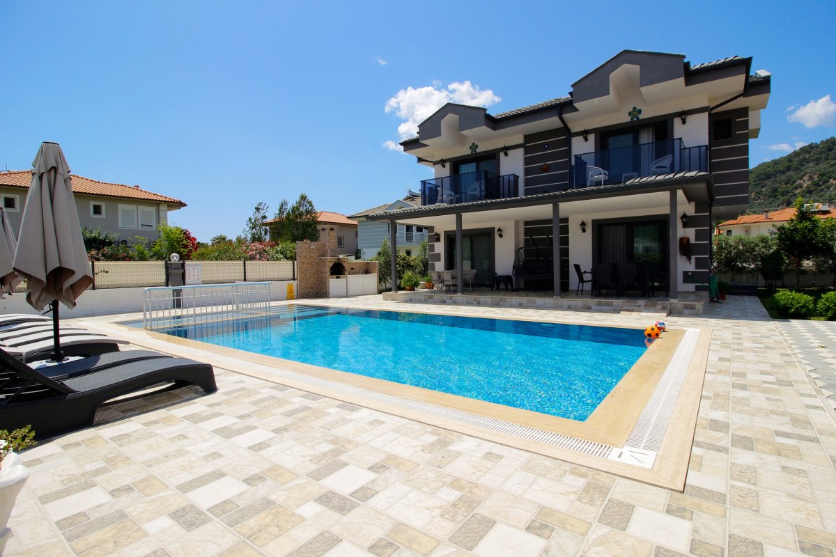 Muğla, Dalyan'da 4 Odalı, 4 Banyolu, 8 Kişiye Kadar Konaklamalı, Kiralık Villa - No: 168