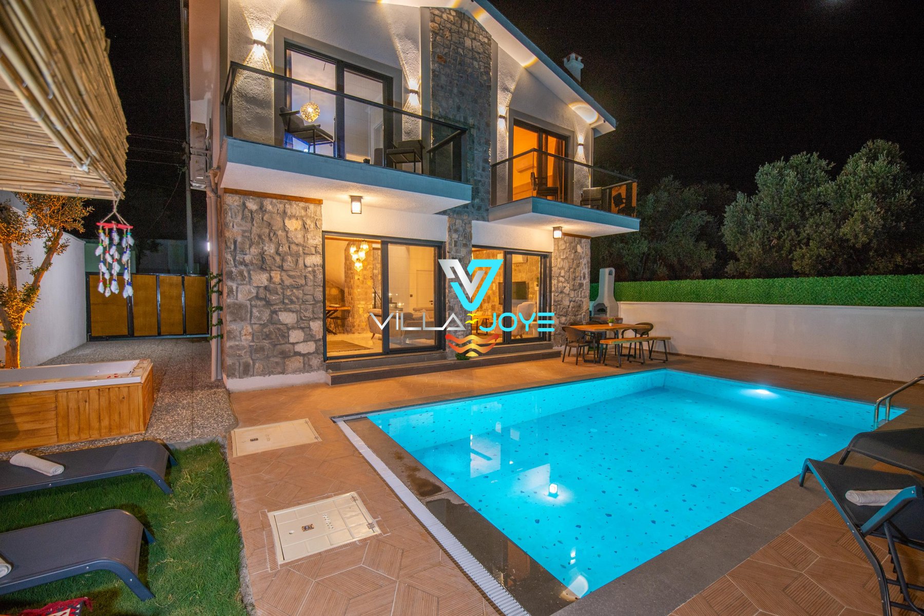 Muğla, Fethiye'de 3 Odalı, 3 Banyolu, 6 Kişiye Kadar Konaklamalı, Kiralık Villa - No: 180