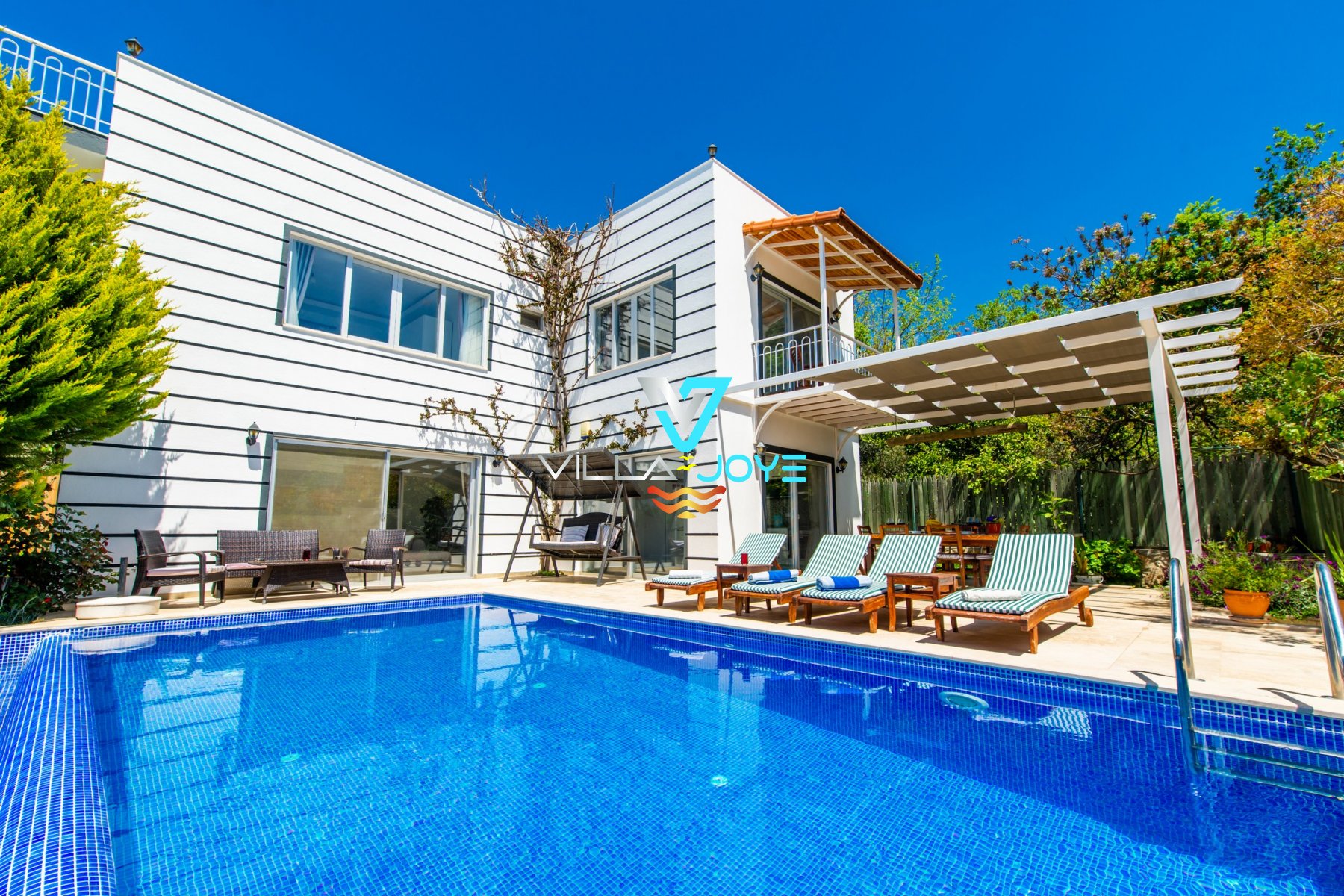 Antalya, Kalkan'da 2 Odalı, 2 Banyolu, 4 Kişiye Kadar Konaklamalı, Kiralık Villa - No: 206