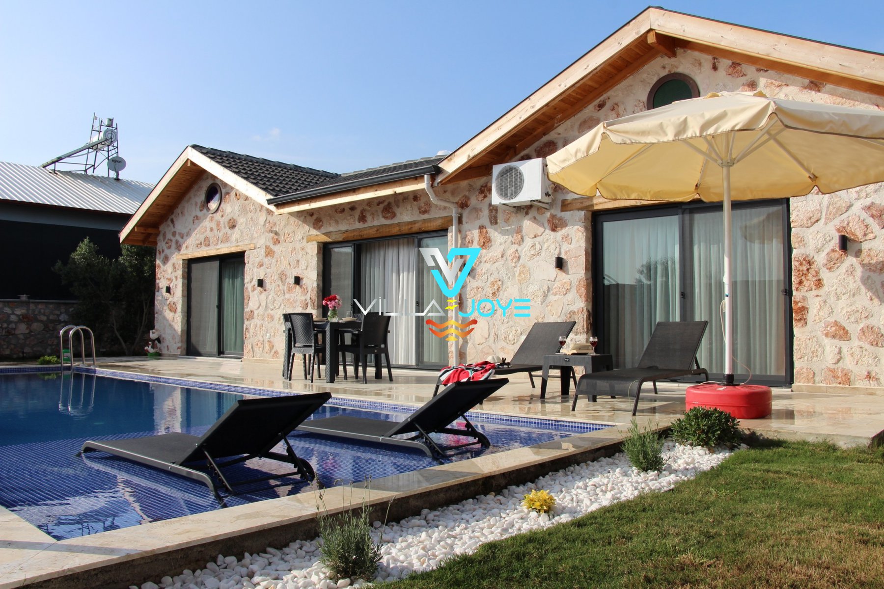 Muğla, Fethiye'de 2 Odalı, 2 Banyolu, 4 Kişiye Kadar Konaklamalı, Kiralık Villa - No: 209-1