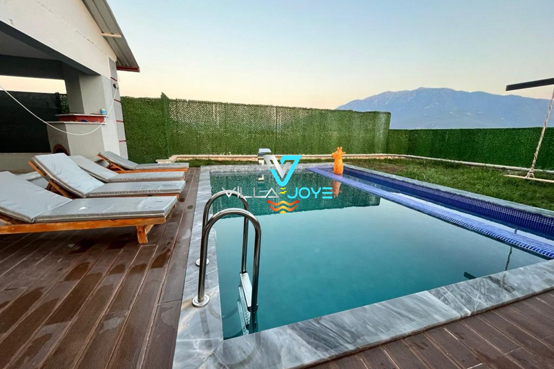 Muğla, Fethiye'de 2 Odalı, 2 Banyolu, 4 Kişiye Kadar Konaklamalı, Kiralık Villa - No: 209-1