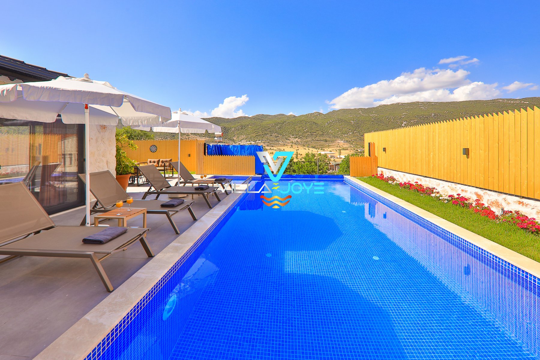 Antalya, Kaş'ta 2 Odalı, 2 Banyolu, 4 Kişiye Kadar Konaklamalı, Kiralık Villa - No: 3