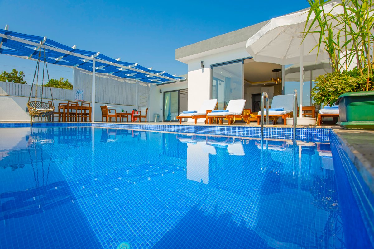 Antalya, Kalkan'da 2 Odalı, 2 Banyolu, 4 Kişiye Kadar Konaklamalı, Kiralık Villa - No: 213