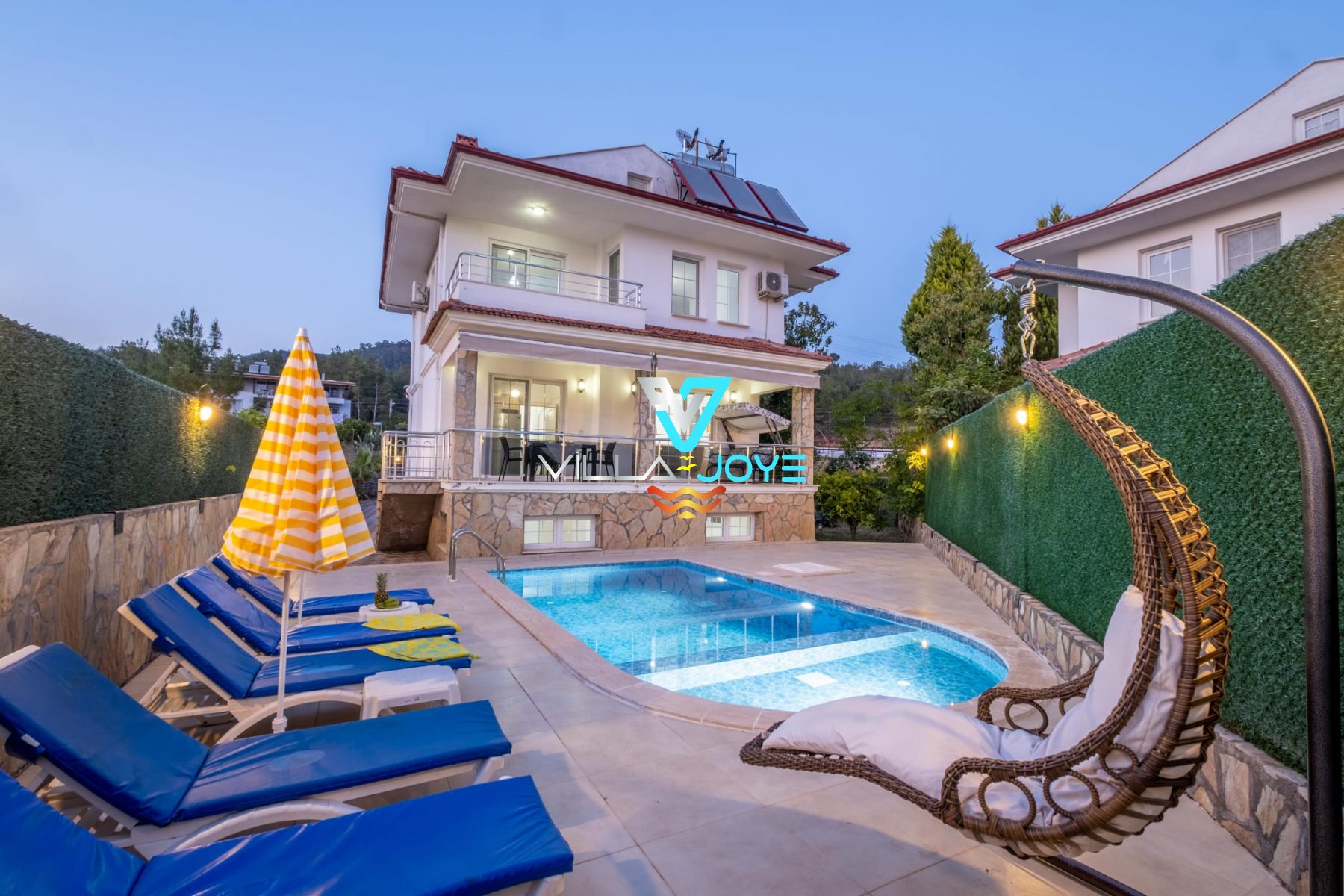 Muğla, Fethiye'de 3 Odalı, 2 Banyolu, 6 Kişiye Kadar Konaklamalı, Kiralık Villa - No: 215