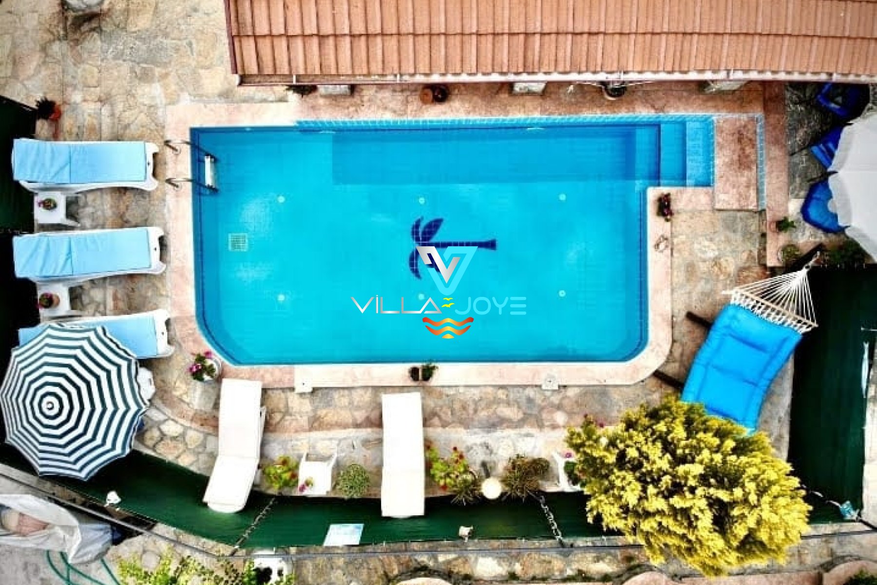 Muğla, Fethiye'de 3 Odalı, 3 Banyolu, 6 Kişiye Kadar Konaklamalı, Kiralık Villa - No: 220