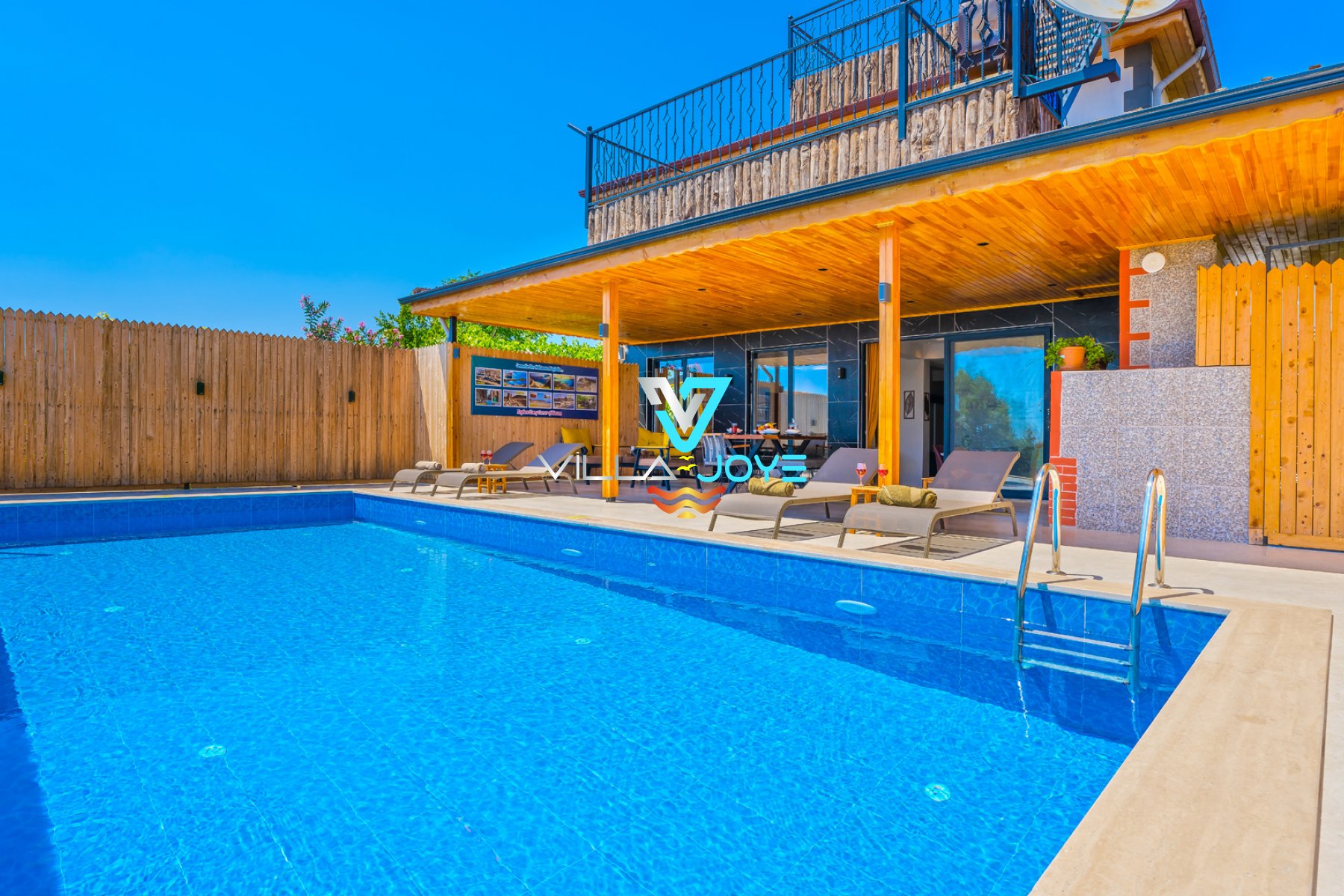 Antalya, Kalkan'da 2 Odalı, 2 Banyolu, 4 Kişiye Kadar Konaklamalı, Kiralık Villa - No: 223
