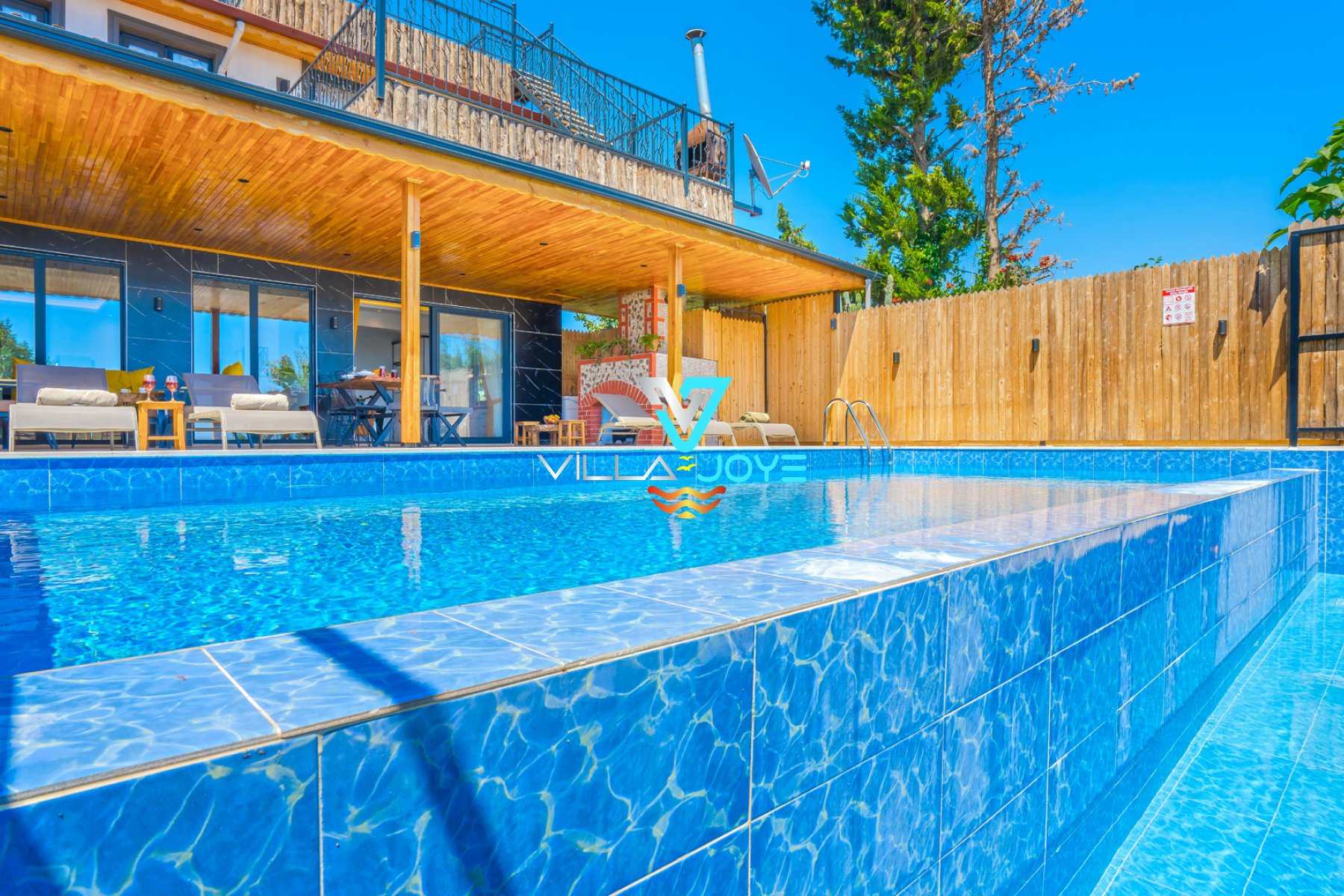 Antalya, Kalkan'da 2 Odalı, 2 Banyolu, 4 Kişiye Kadar Konaklamalı, Kiralık Villa - No: 223
