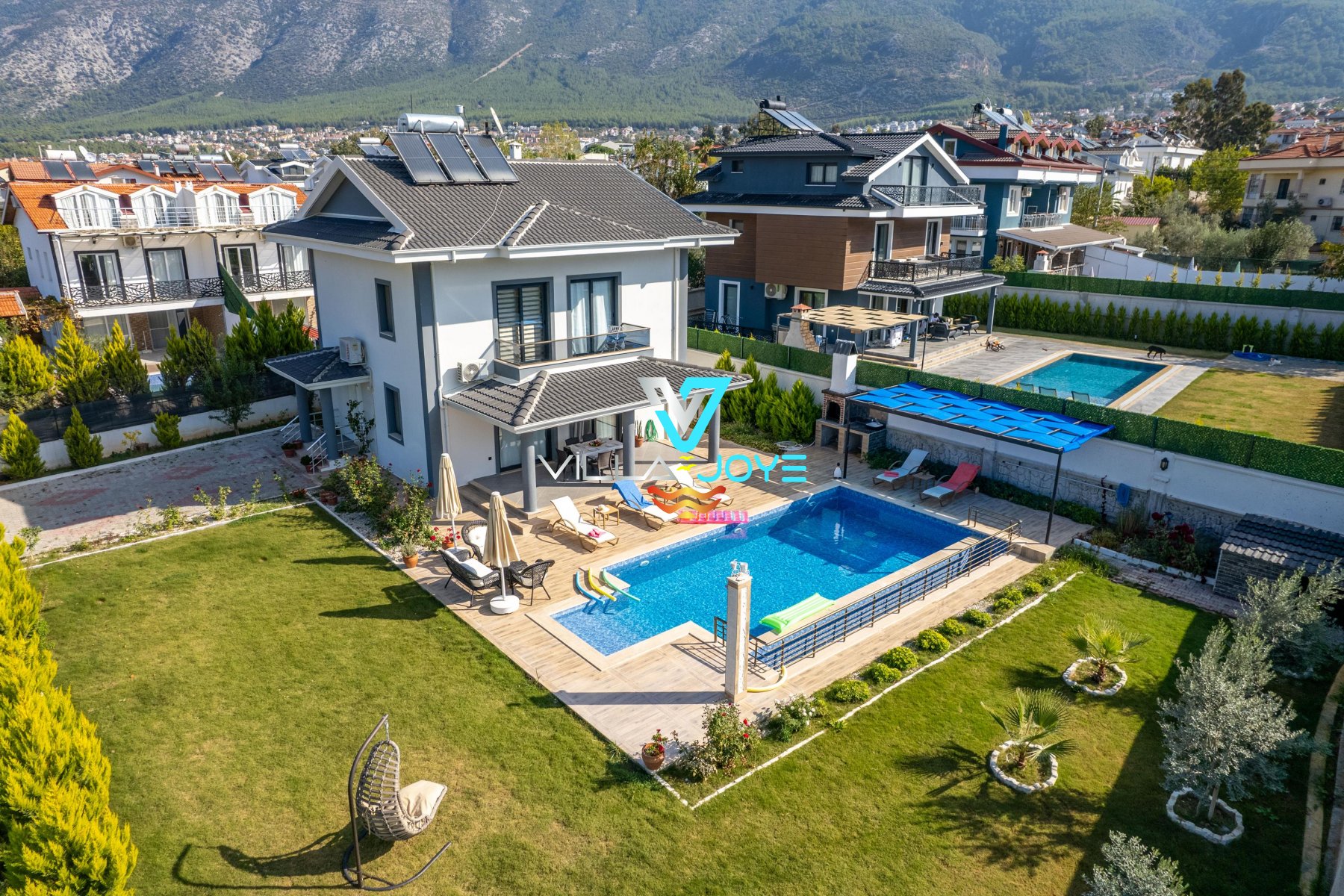 Muğla, Fethiye'de 3 Odalı, 3 Banyolu, 6 Kişiye Kadar Konaklamalı, Kiralık Villa - No: 235