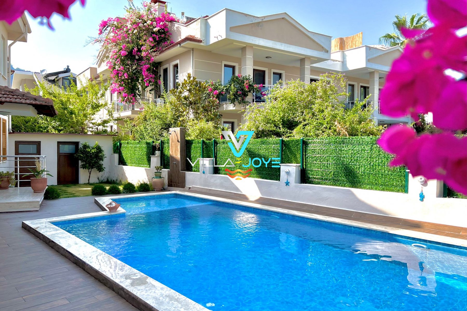 Muğla, Dalyan'da 4 Odalı, 3 Banyolu, 8 Kişiye Kadar Konaklamalı, Kiralık Villa - No: 245