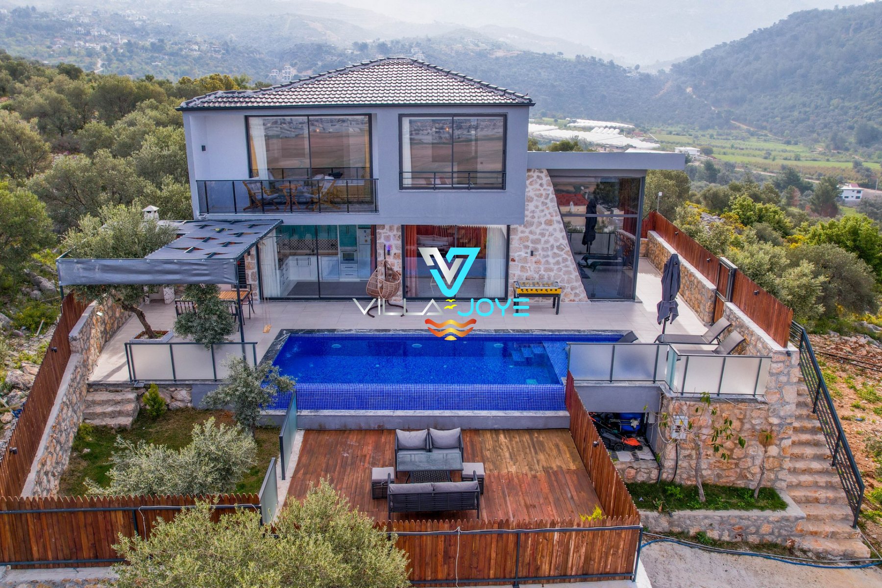 Antalya, Kalkan'da 3 Odalı, 3 Banyolu, 6 Kişiye Kadar Konaklamalı, Kiralık Villa - No: 254
