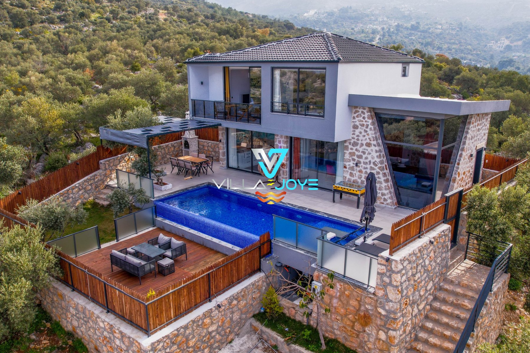 Antalya, Kalkan'da 3 Odalı, 3 Banyolu, 6 Kişiye Kadar Konaklamalı, Kiralık Villa - No: 254