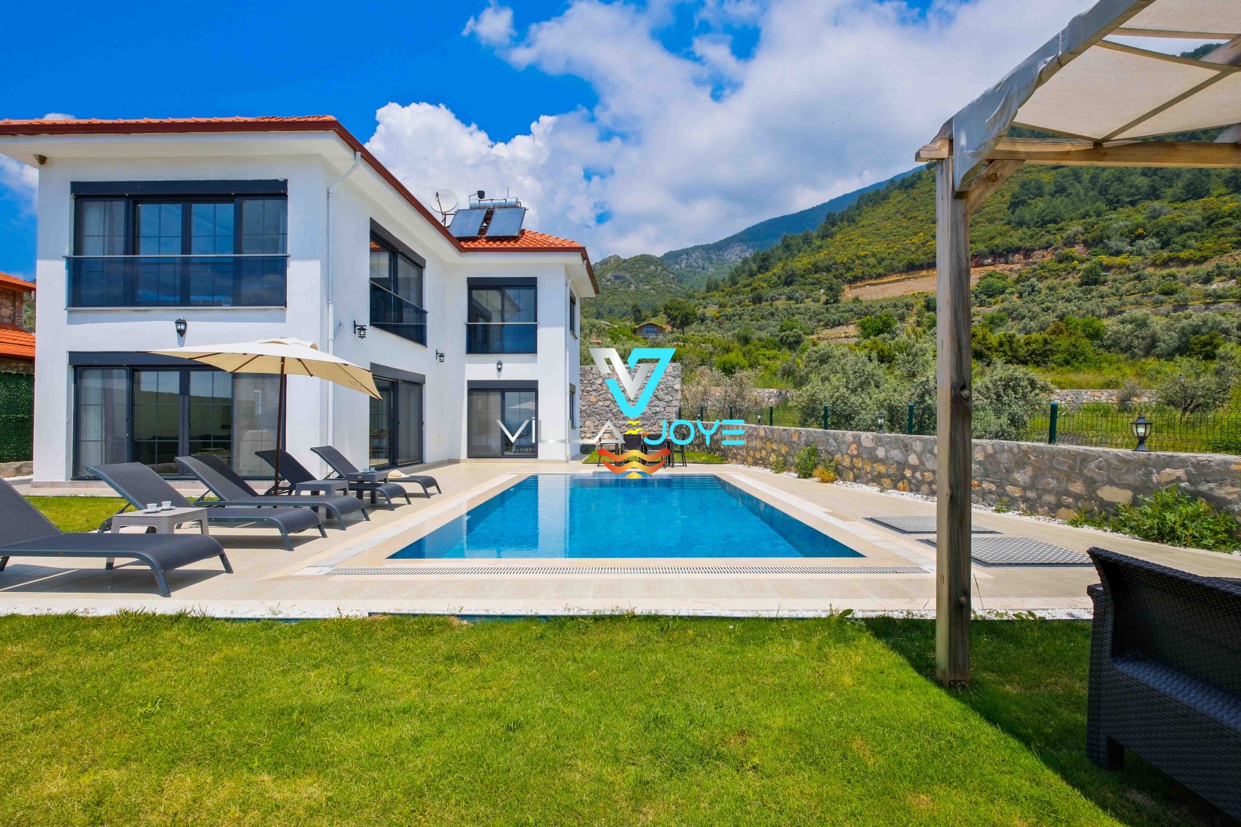 Muğla, Fethiye'de 3 Odalı, 3 Banyolu, 6 Kişiye Kadar Konaklamalı, Kiralık Villa - No: 288