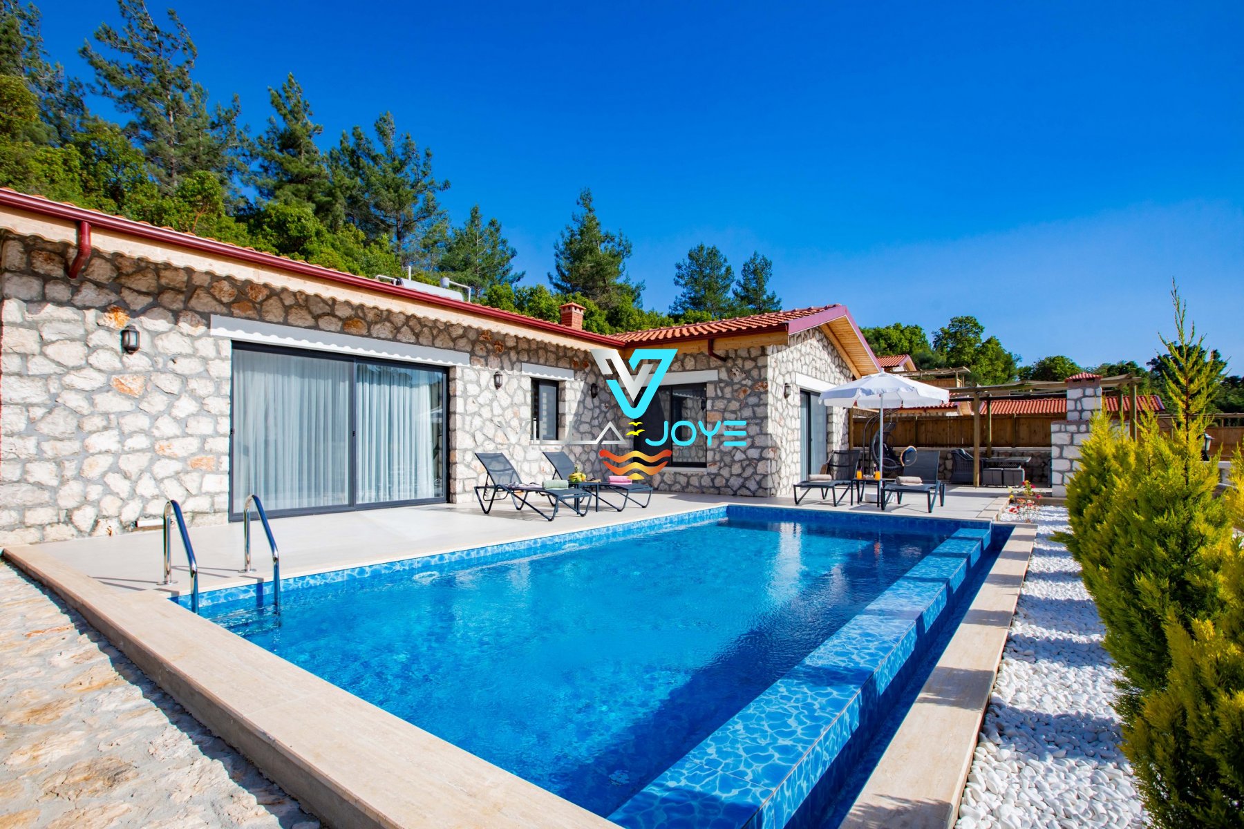 Antalya, Kaş'ta, 2 Odalı, 2 Banyolu, 4 Kişiye Kadar Konaklamalı Kiralık Villa - No: 298-1