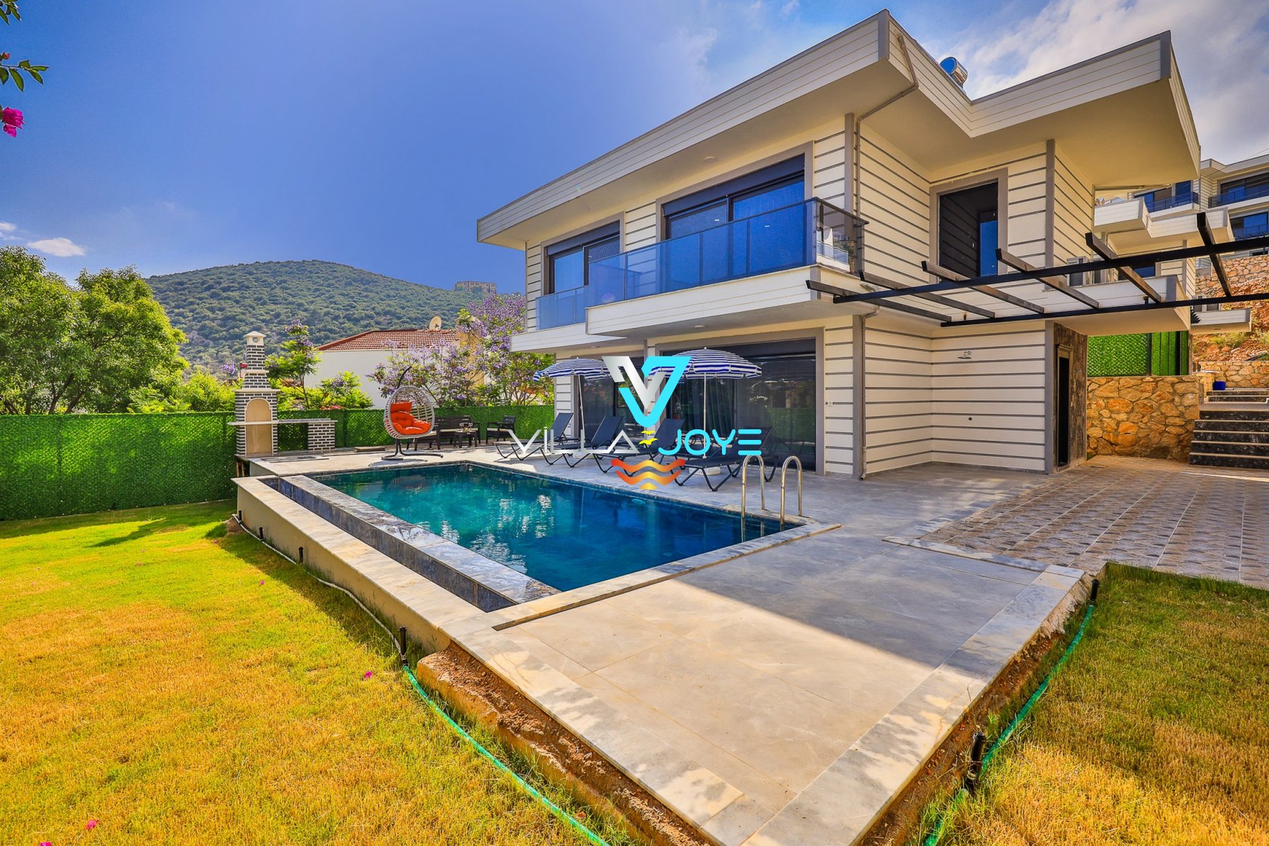 Antalya, Kalkan'da, 2 Odalı, 2 Banyolu, 4 Kişiye Kadar Konaklamalı Kiralık Villa - No: 305-1