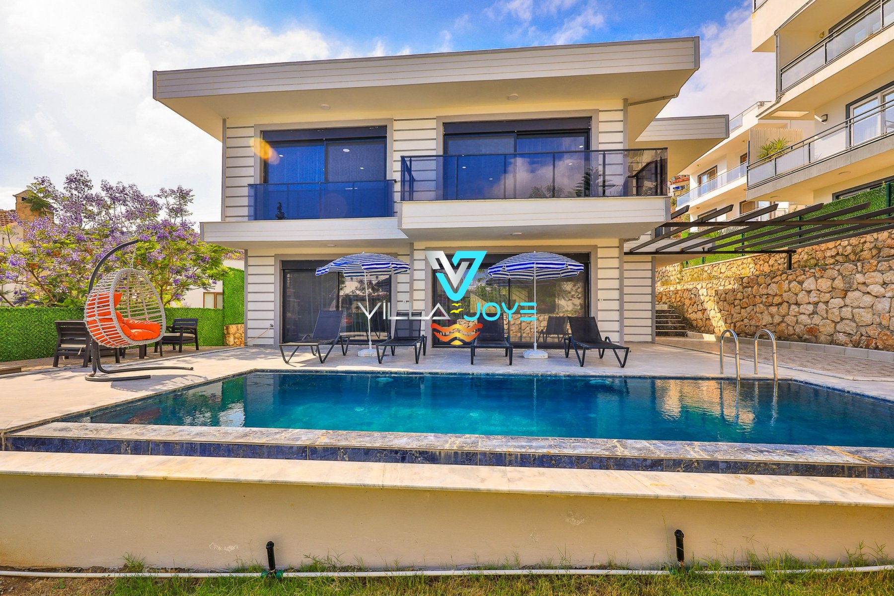 Antalya, Kalkan'da, 2 Odalı, 2 Banyolu, 4 Kişiye Kadar Konaklamalı Kiralık Villa - No: 305-1