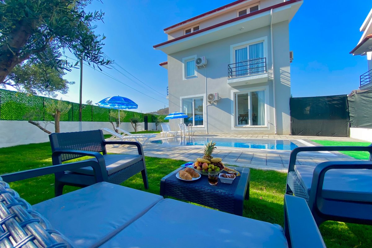 Muğla, Fethiye'de 2 Odalı, 2 Banyolu 4 Kişiye Kadar Konaklamalı Kiralık Tatil Evi - No: 310