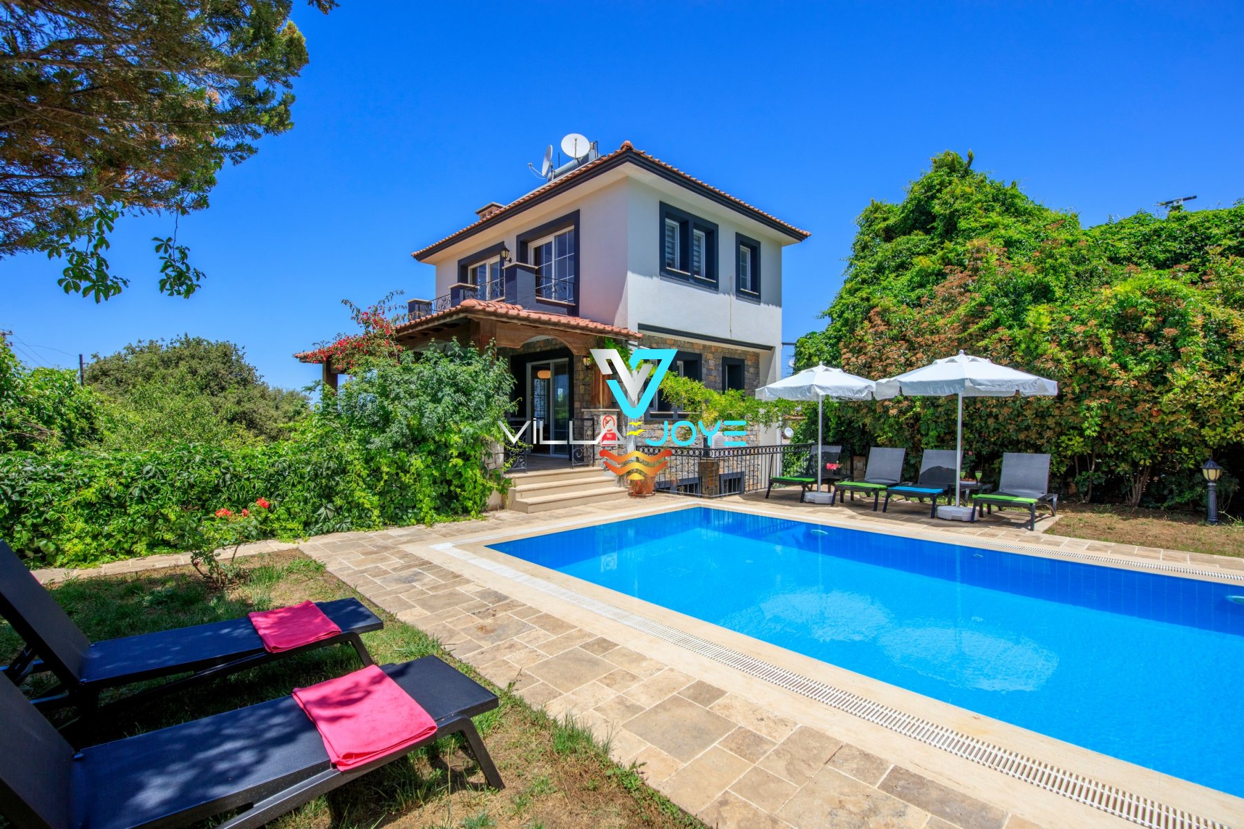 Muğla, Fethiye'de, 5 Odalı, 3 Banyolu, 10 Kişiye Kadar Konaklamalı Kiralık Tatil Evi - No: 318-2