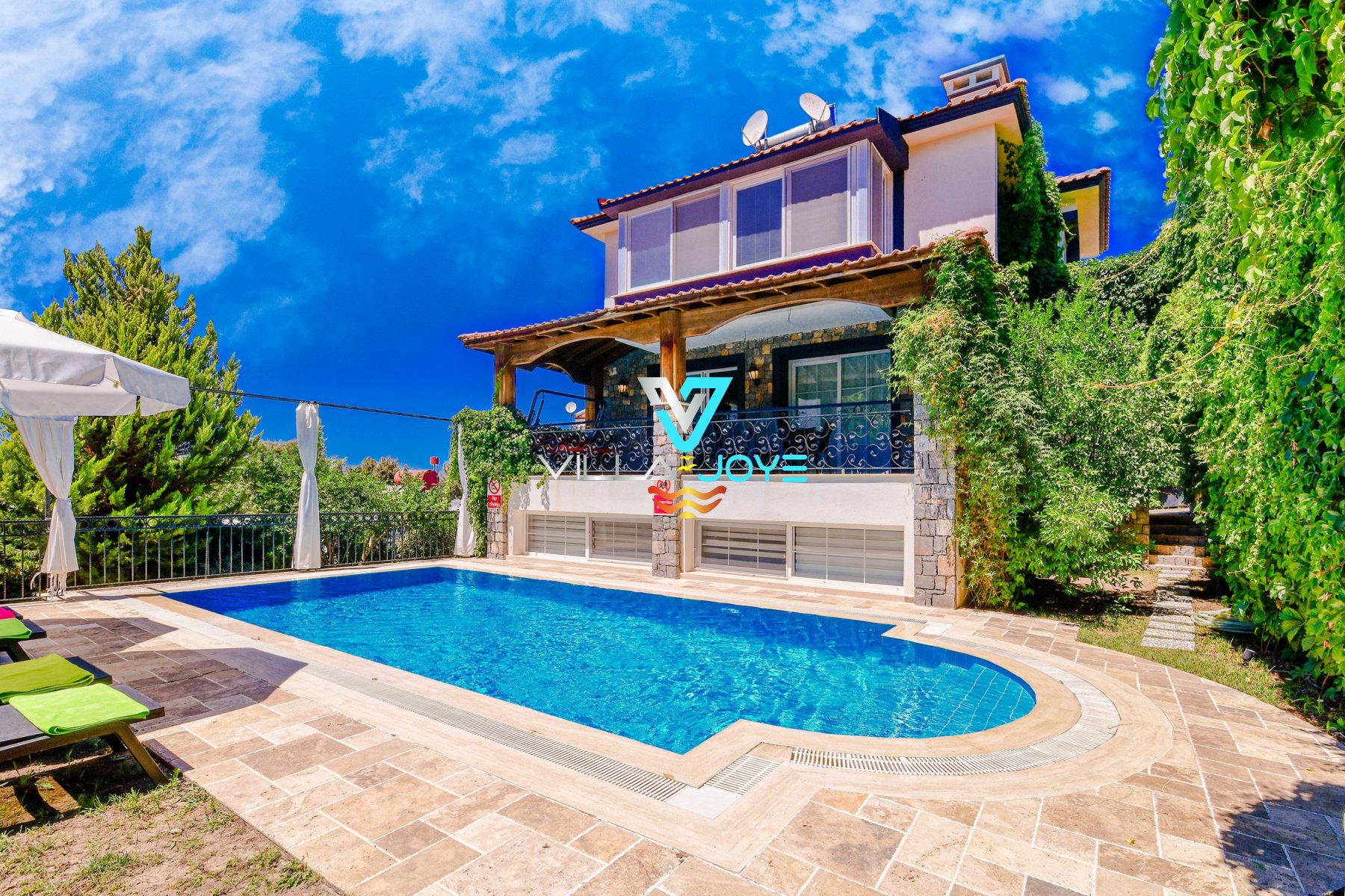 Muğla, Fethiye'de, 5 Odalı, 3 Banyolu, 10 Kişiye Kadar Konaklamalı Kiralık Tatil Evi - No: 318-4