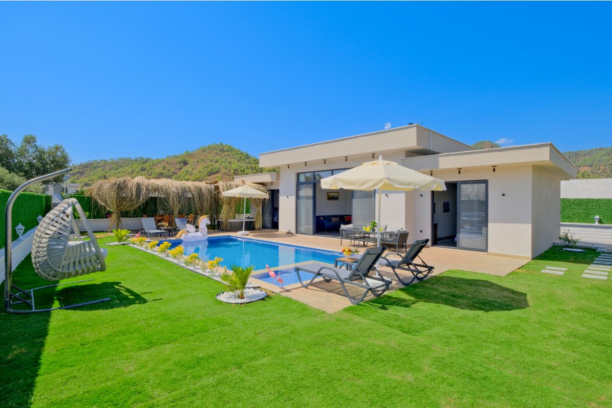 Muğla, Fethiye'de 2 Odalı, 2 Banyolu, 4 Kişiye Kadar Konaklamalı, Kiralık Tatil Evi - No: 323