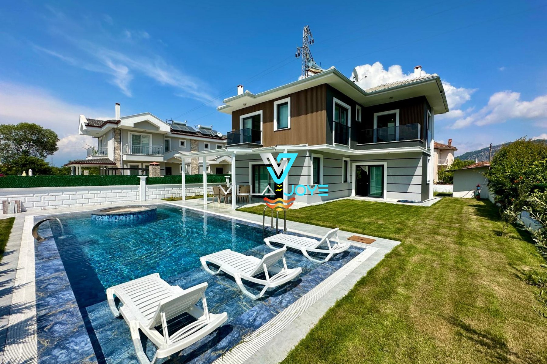 Muğla, Dalyan'da, 3 Odalı, 3 Banyolu, 8 Kişiye Kadar Konaklamalı Kiralık Villa - No: 328