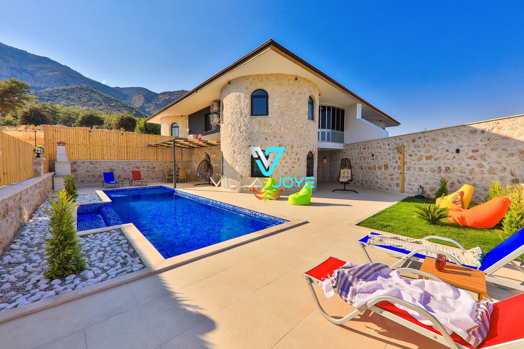 Muğla, Seydikemer'de 3 Odalı, 3 Banyolu, 6 Kişiye Kadar Konaklamalı, Kiralık Villa - No: 37-2