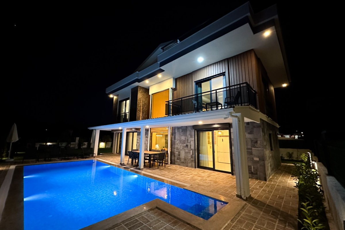 Muğla, Fethiye'de 4 Odalı, 4 Banyolu, 8 Kişiye Kadar Konaklamalı, Kiralık Tatil Evi - No: 354-8