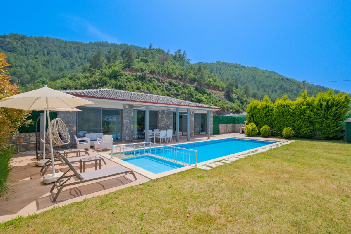 Muğla, Fethiye'de 2 Odalı, 2 Banyolu, 4 Kişiye Kadar Konaklamalı, Kiralık Tatil Evi - No: 360-1