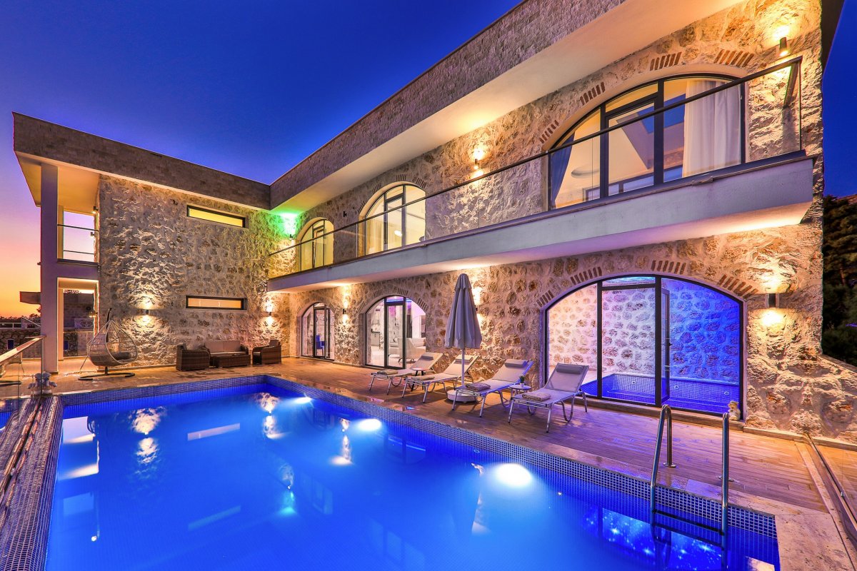 Antalya, Kalkan'da 4 Odalı, 5 Banyolu, 8 Kişiye Kadar Konaklamalı, Kiralık Tatil Evi - No: 375-10