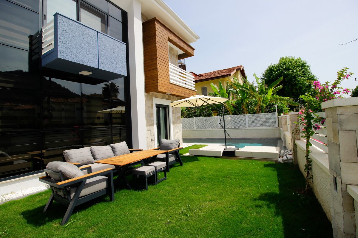 Muğla, Dalyan'da, 4 Odalı, 4 Banyolu, 8 Kişiye Kadar Konaklamalı Kiralık Tatil Evi - No: 432-3