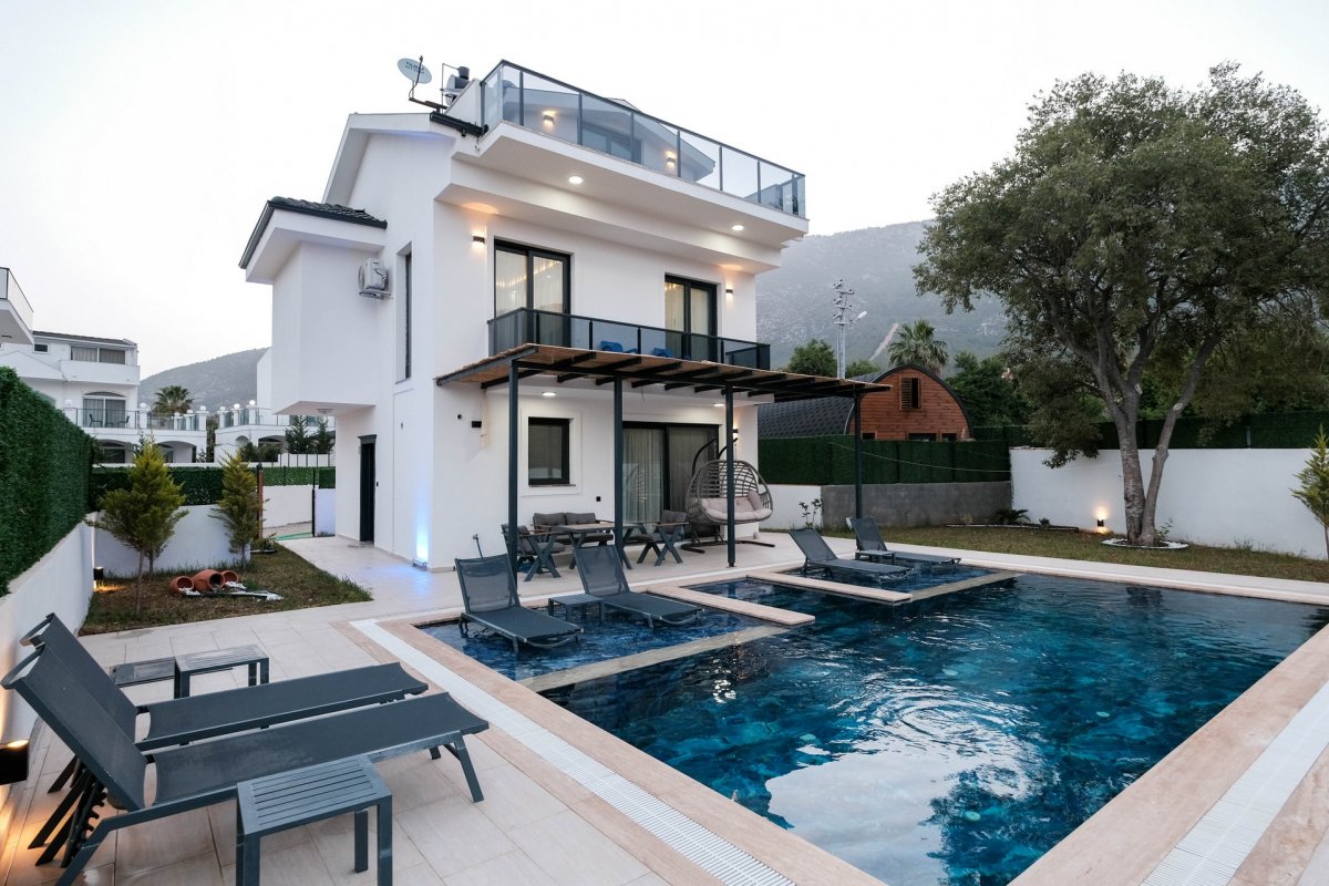 Muğla, Fethiye'de, 3 Odalı, 3 Banyolu, 6 Kişiye Kadar Konaklamalı Kiralık Tatil Evi - No: 469-1