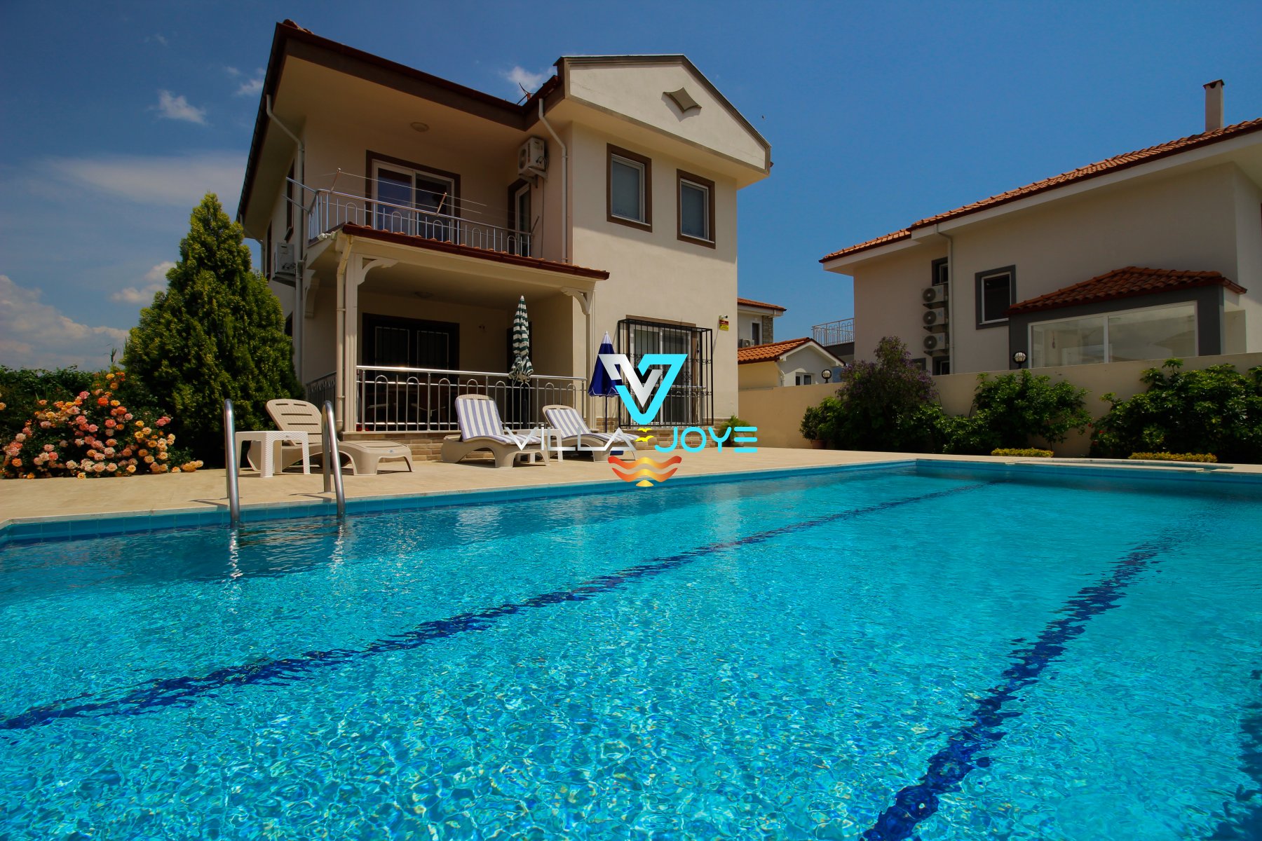 Muğla, Dalyan'da 3 Odalı, 3 Banyolu, 7 Kişiye Kadar Konaklamalı Kiralık Villa - No:57