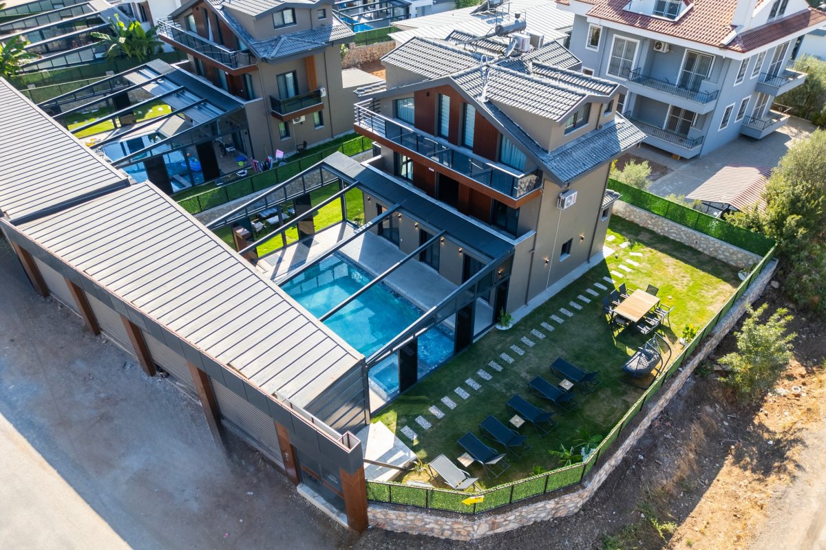 Muğla, Fethiye'de 4 Odalı, 4 Banyolu, 8 Kişiye Kadar Konaklamalı Kiralık Tatil Evi - No: 501