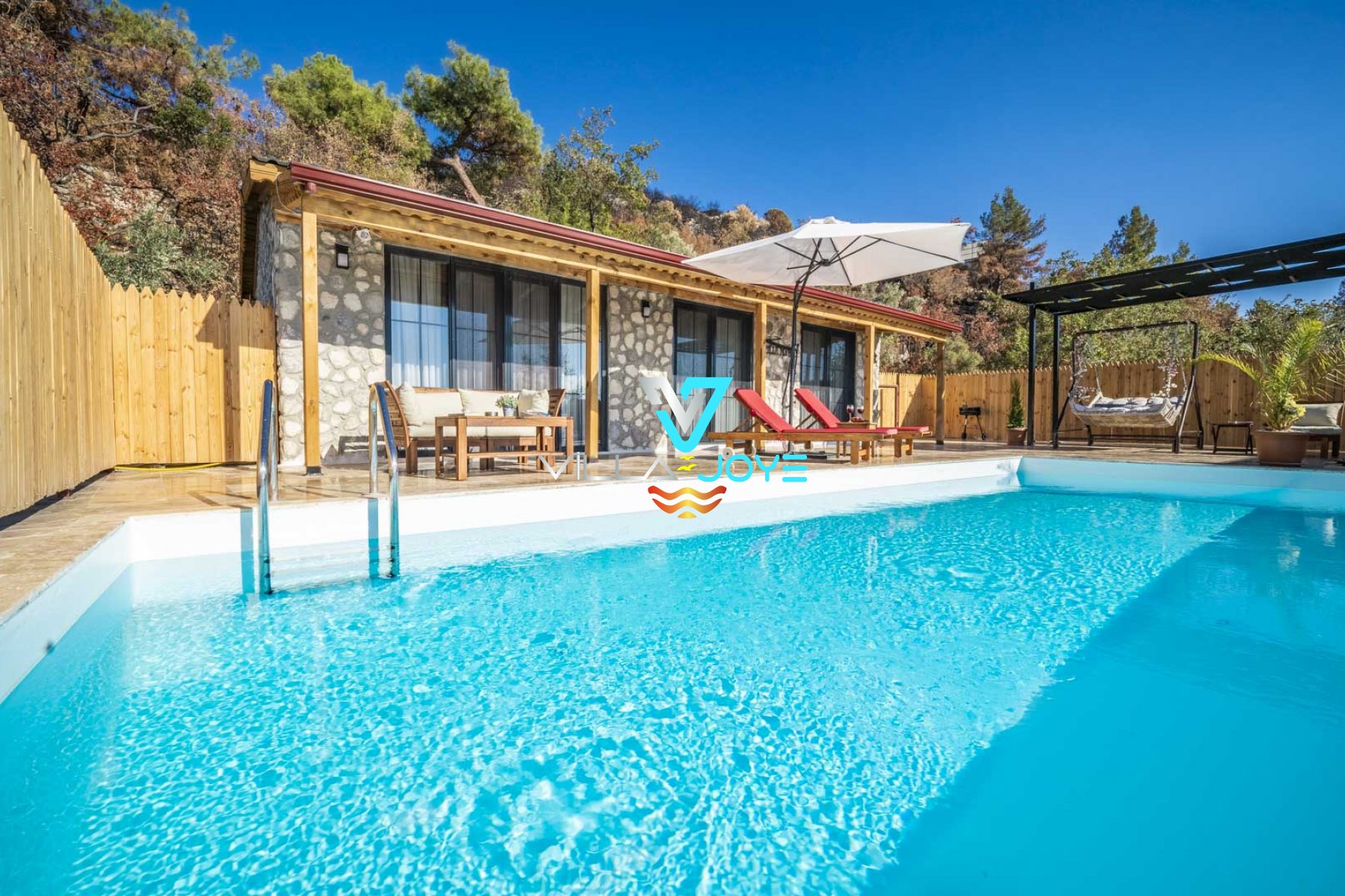 Antalya, Kalkan'da 1 Odalı, 1 Banyolu, 2 Kişiye Kadar Konaklamalı Kiralık Villa - No:61
