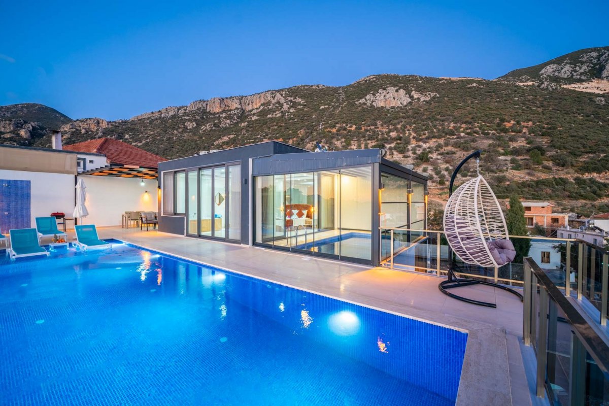 Antalya, Kalkan'da 2 Odalı, 2 Banyolu 4 Kişiye Kadar Konaklamalı Kiralık Tatil Evi - No: 519