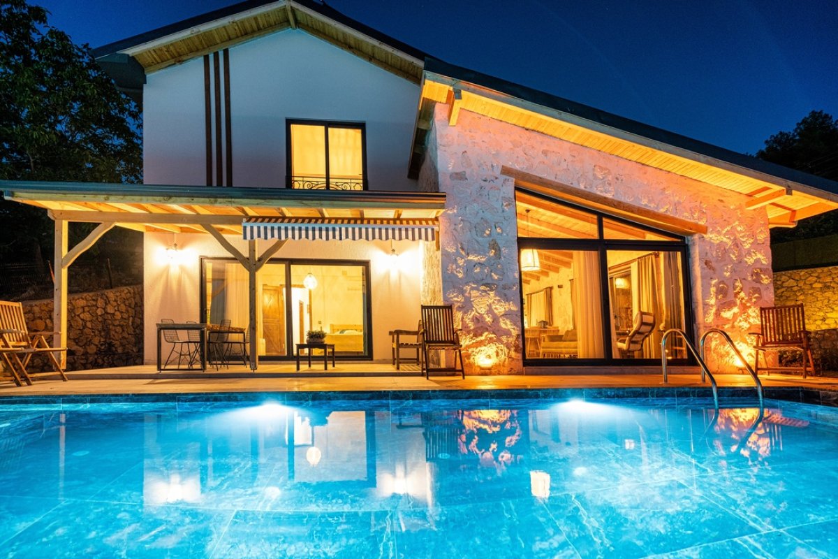 Muğla, Seydikemer'de 3 Odalı, 3 Banyolu 6 Kişiye Kadar Konaklamalı Kiralık Tatil Evi - No: 539