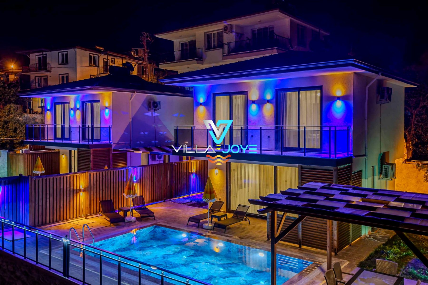 Antalya, Kaş'ta 2 Odalı, 2 Banyolu 4 Kişiye Kadar Konaklamalı Kiralık Tatil Evi - No: 568-2 Antalya, Kaş'ta 2 Odalı, 2 Banyolu 4 Kişiye Kadar Konaklamalı Kiralık Tatil Evi - No: 568-2