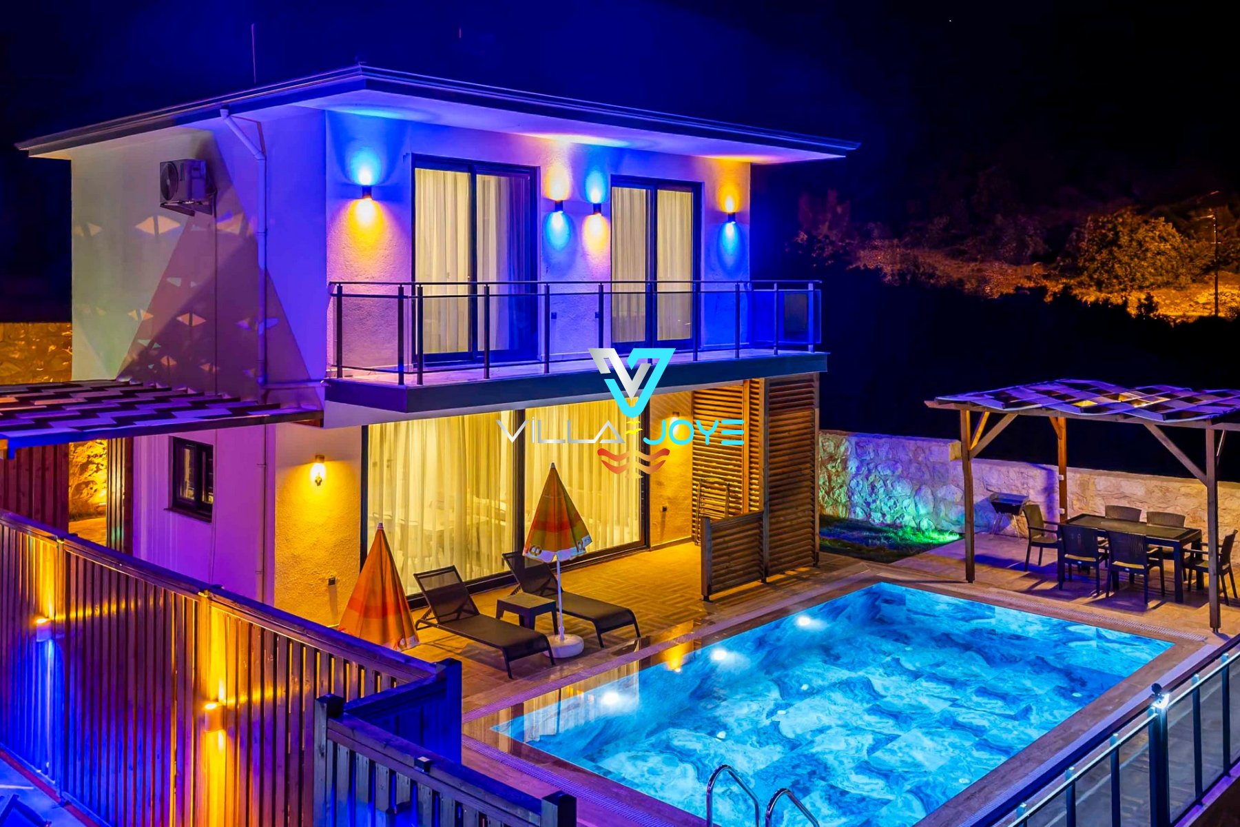 Antalya, Kaş'ta 2 Odalı, 2 Banyolu 4 Kişiye Kadar Konaklamalı Kiralık Tatil Evi - No: 568-2 Antalya, Kaş'ta 2 Odalı, 2 Banyolu 4 Kişiye Kadar Konaklamalı Kiralık Tatil Evi - No: 568-2