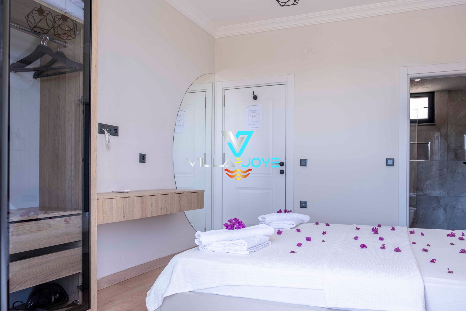 Antalya, Kaş'ta 2 Odalı, 2 Banyolu 4 Kişiye Kadar Konaklamalı Kiralık Tatil Evi - No: 568-2 Antalya, Kaş'ta 2 Odalı, 2 Banyolu 4 Kişiye Kadar Konaklamalı Kiralık Tatil Evi - No: 568-2