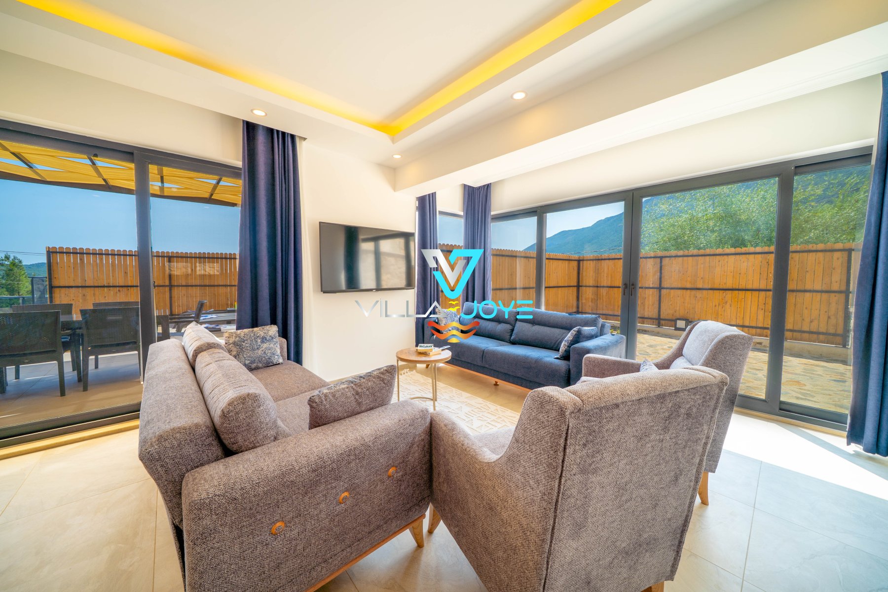 Antalya, Kaş'ta 3 Odalı, 3 Banyolu 6 Kişiye Kadar Konaklamalı Kiralık Tatil Evi - No: 569-1 Antalya, Kaş'ta 3 Odalı, 3 Banyolu 6 Kişiye Kadar Konaklamalı Kiralık Tatil Evi - No: 569-1