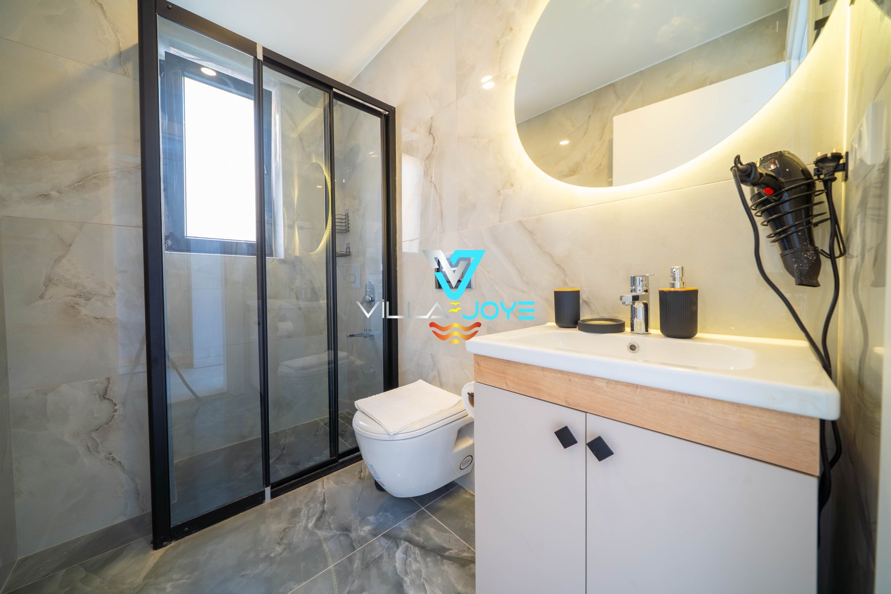 Antalya, Kaş'ta 3 Odalı, 3 Banyolu 6 Kişiye Kadar Konaklamalı Kiralık Tatil Evi - No: 569-1 Antalya, Kaş'ta 3 Odalı, 3 Banyolu 6 Kişiye Kadar Konaklamalı Kiralık Tatil Evi - No: 569-1