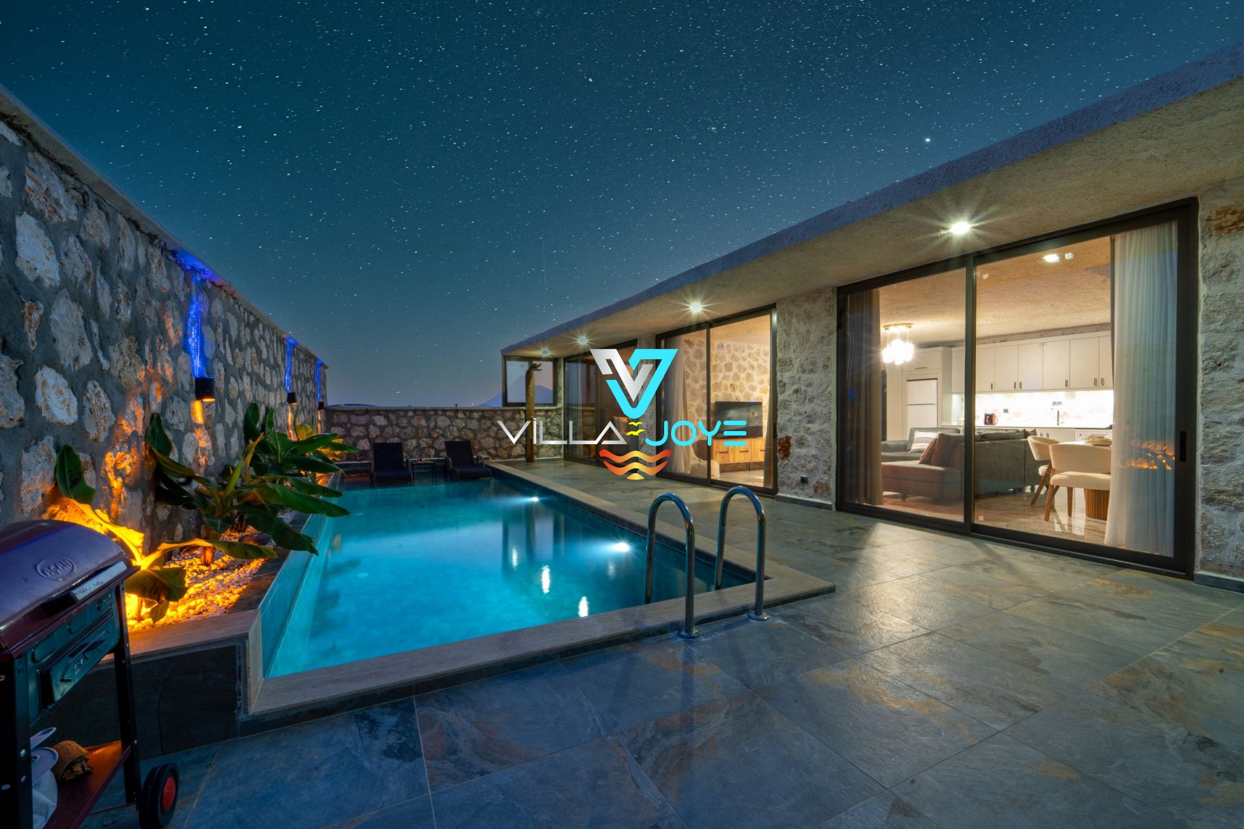 Antalya, Kalkan'da 1 Odalı, 1 Banyolu, 2 Kişiye Kadar Konaklamalı, Kiralık Tatil Evi - No: 570 Antalya, Kalkan'da 1 Odalı, 1 Banyolu, 2 Kişiye Kadar Konaklamalı, Kiralık Tatil Evi - No: 570