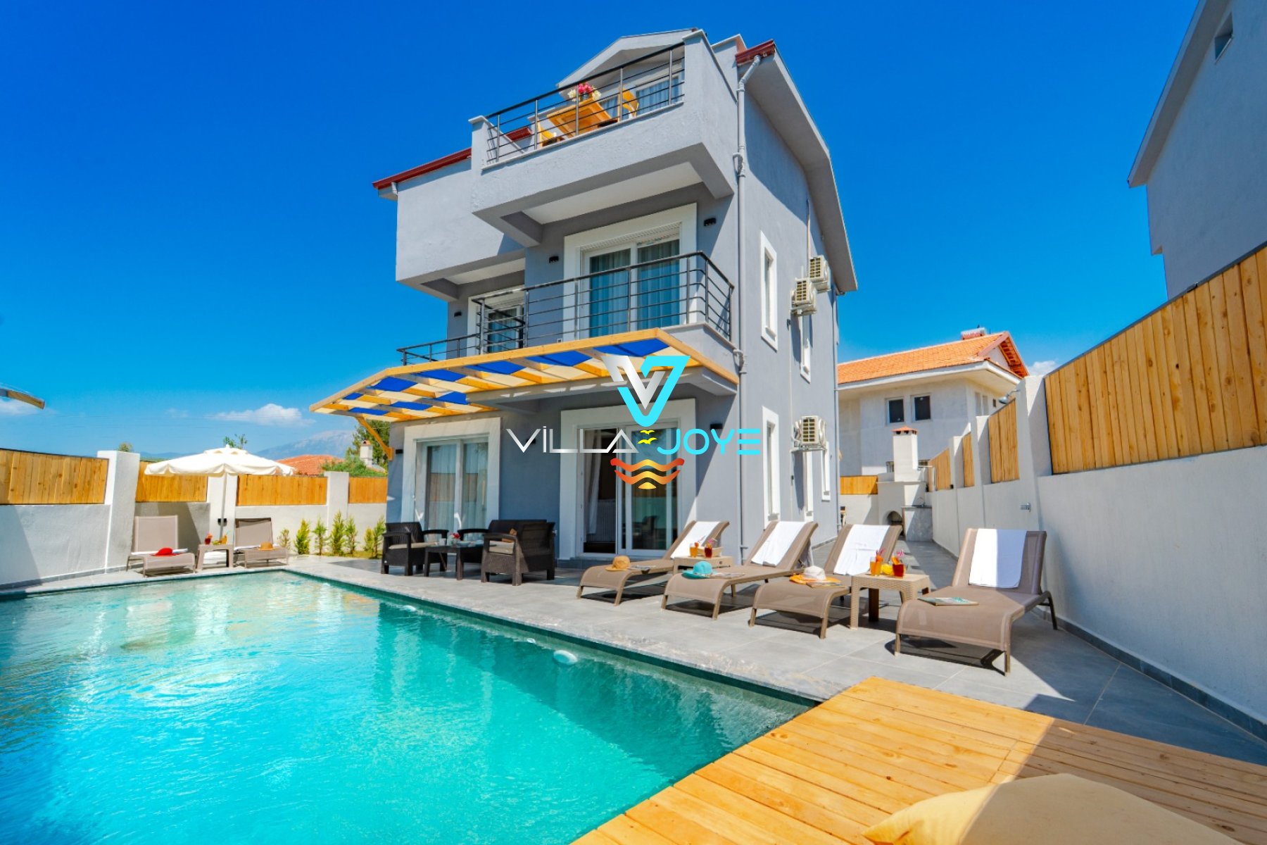 Muğla, Seydikemer'de 3 Odalı, 3 Banyolu 6 Kişiye Kadar Konaklamalı Kiralık Tatil Evi - No: 573-1 Muğla, Seydikemer'de 3 Odalı, 3 Banyolu 6 Kişiye Kadar Konaklamalı Kiralık Tatil Evi - No: 573-1