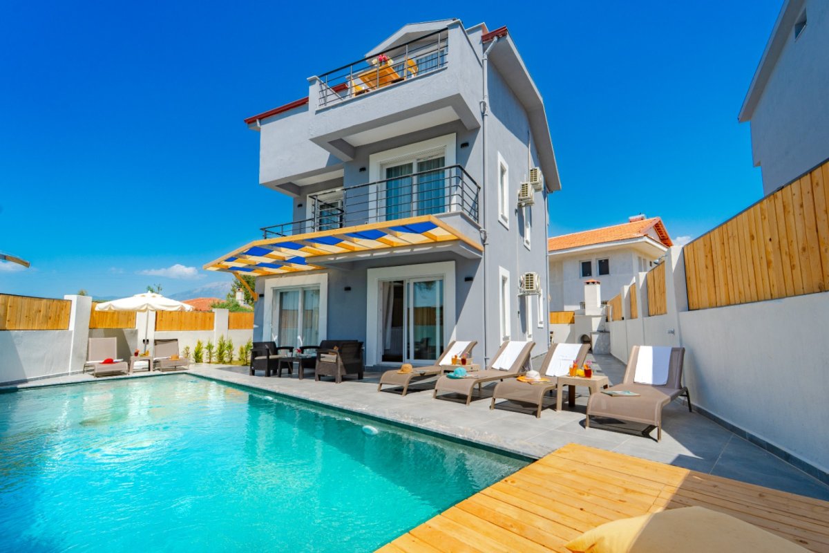 Muğla, Seydikemer'de 3 Odalı, 3 Banyolu 6 Kişiye Kadar Konaklamalı Kiralık Tatil Evi - No: 573-2